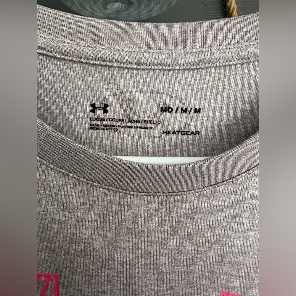3/$12 SALE Under Armour Women’s Gray T-Shirt with Pink Logo - Picture 3 of 4